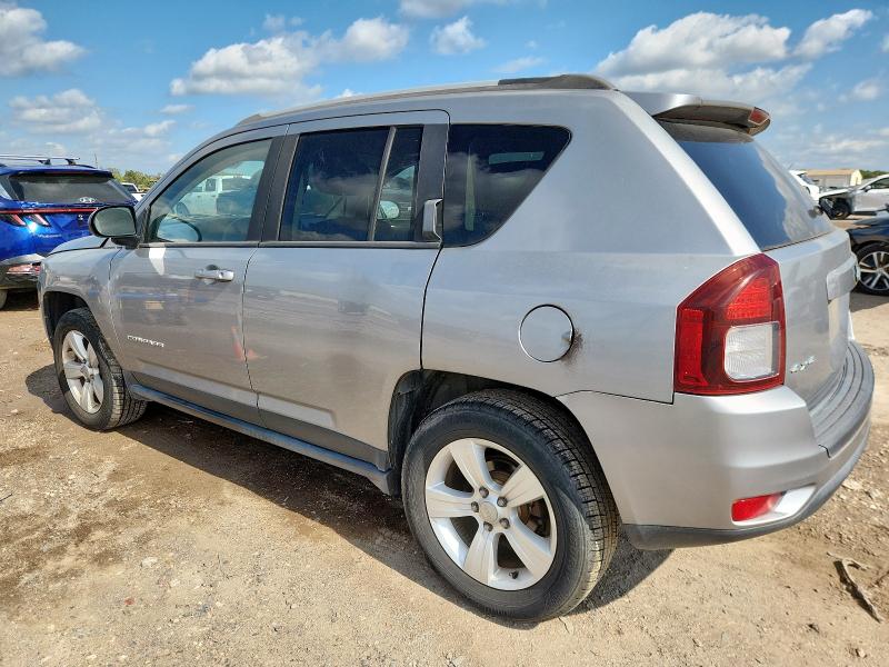 1C4NJDBB7FD379153 - 2015 JEEP COMPASS SPORT Серебристый фото 2