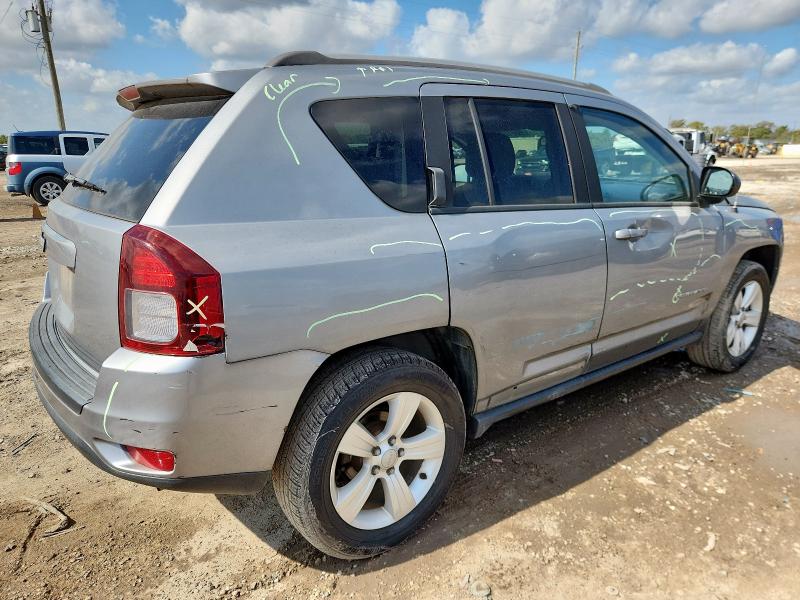 1C4NJDBB7FD379153 - 2015 JEEP COMPASS SPORT Серебристый фото 3