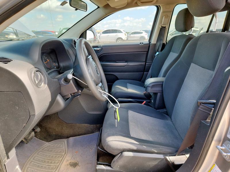 1C4NJDBB7FD379153 - 2015 JEEP COMPASS SPORT Серебристый фото 7