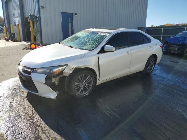 2015 TOYOTA CAMRY LE, 