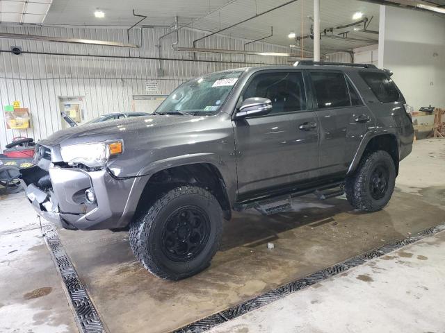 2021 TOYOTA 4RUNNER SR5/SR5 PREMIUM, 