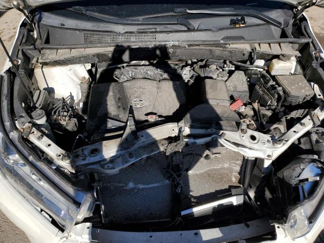 5TDJZRFH9JS895286 - 2018 TOYOTA HIGHLANDER SE أبيض صورة 12