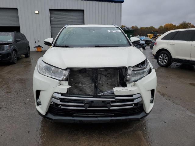 5TDJZRFH9JS895286 - 2018 TOYOTA HIGHLANDER SE أبيض صورة 5