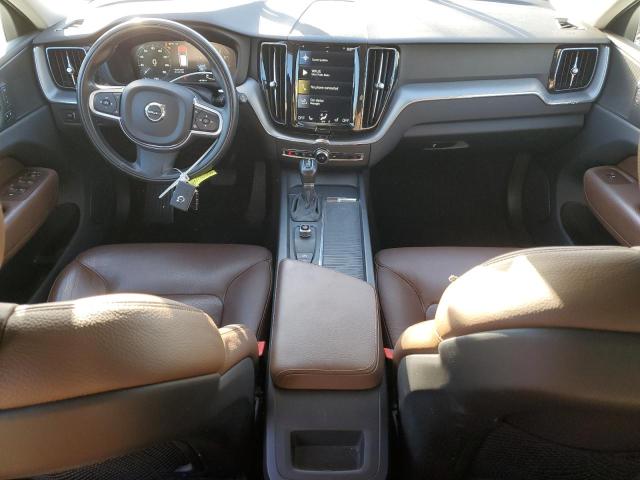 LYV102RK0JB068923 - 2018 VOLVO XC60 T5 白色 照片 8