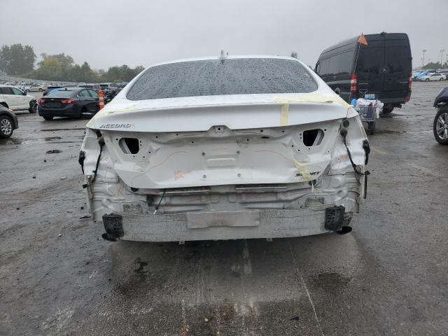1HGCV1F38JA235734 - 2018 HONDA ACCORD SPORT Белый фото 6