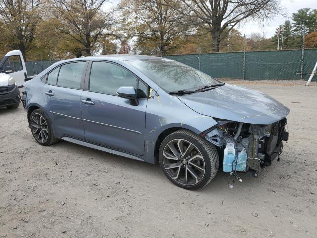 5YFS4RCE5LP030517 - 2020 TOYOTA COROLLA SE ნაცრისფერი ფოტო 4