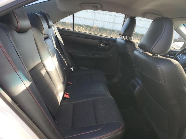 4T1BF1FK3GU215098 - 2016 TOYOTA CAMRY LE WHITE photo 10