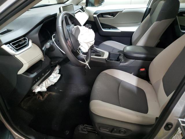 2T3P1RFV7PC376785 - 2023 TOYOTA RAV4 XLE ვერცხლისფერი ფოტო 7
