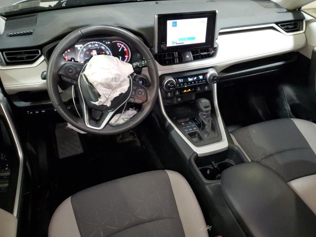 2T3P1RFV7PC376785 - 2023 TOYOTA RAV4 XLE ვერცხლისფერი ფოტო 8