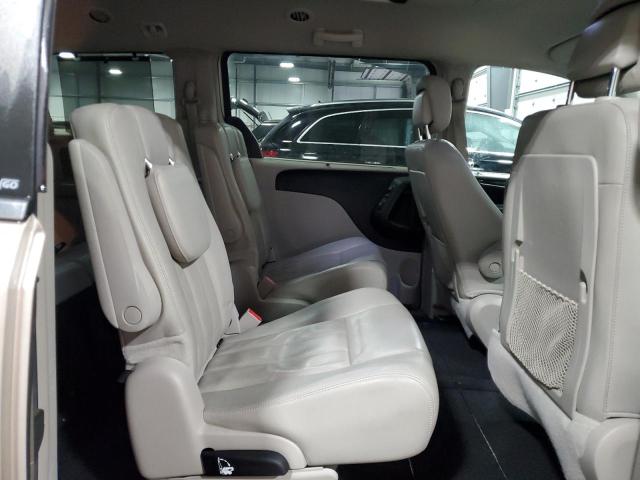 2C4RC1CG3CR415918 - 2012 CHRYSLER TOWN & COU TOURING L BEIGE photo 11