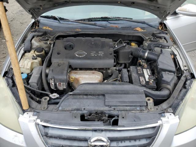 1N4AL11D13C267854 - 2003 NISSAN ALTIMA BASE SILVER photo 11