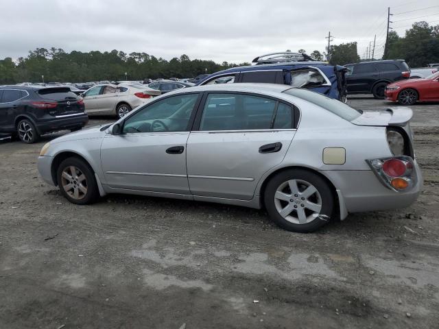 1N4AL11D13C267854 - 2003 NISSAN ALTIMA BASE SILVER photo 2