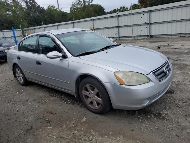 1N4AL11D13C267854 - 2003 NISSAN ALTIMA BASE SILVER photo 4