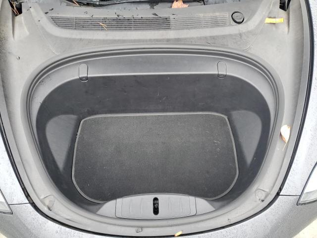 5YJ3E1EB5JF130308 - 2018 TESLA MODEL 3 გრაფიტი ფოტო 11