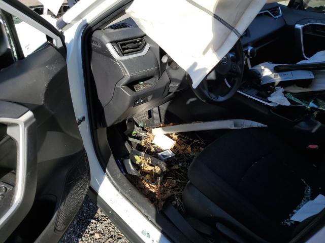 2T3F1RFV3SW526863 - 2025 TOYOTA RAV4 LE თეთრი ფოტო 8