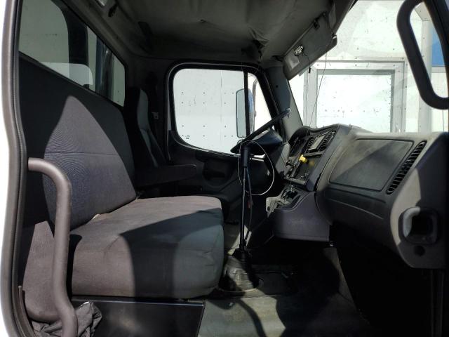 1FVACWDC07HY45692 - 2007 FREIGHTLINER M2 106 MEDIUM DUTY WHITE photo 11