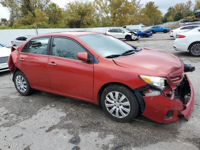 2T1BU4EE7DC977849 - 2013 TOYOTA COROLLA BASE RED photo 4
