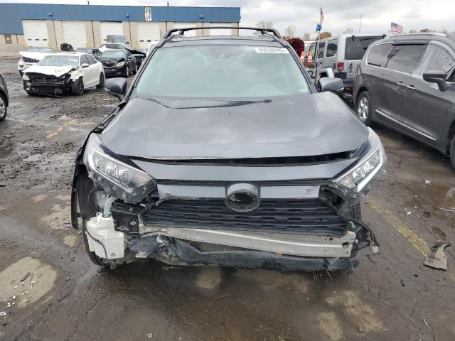 2T3P1RFV9KW043883 - 2019 TOYOTA RAV4 XLE Մոխրագույն լուսանկար 5