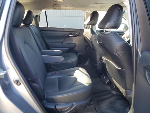 5TDGZRBH2LS036737 - 2020 TOYOTA HIGHLANDER XLE Күміс фото 11