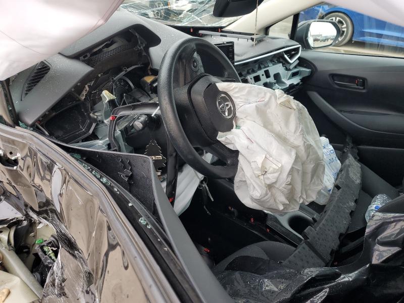 5YFEPMAE0NP283080 - 2022 TOYOTA COROLLA LE 黑色 照片 8