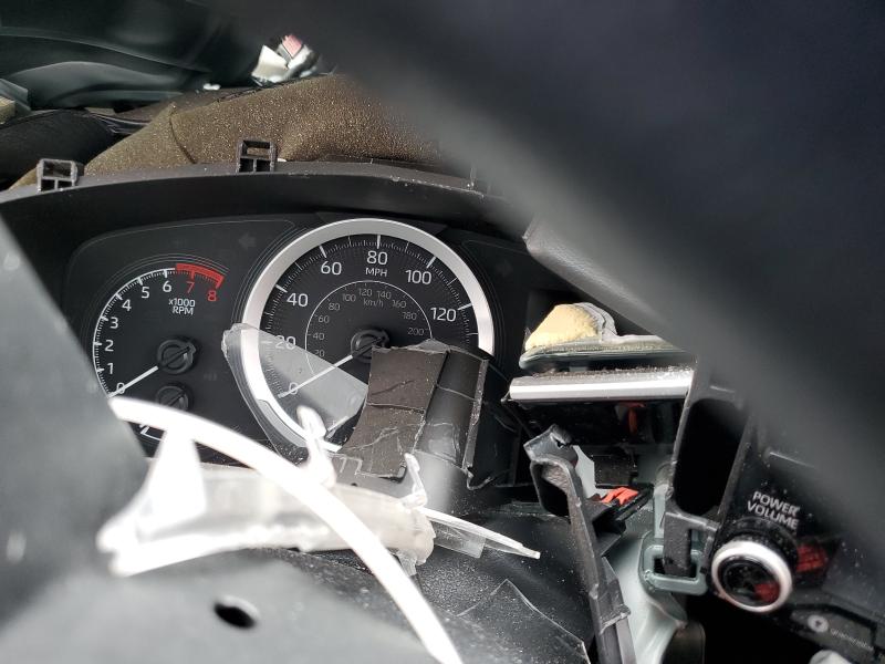 5YFEPMAE0NP283080 - 2022 TOYOTA COROLLA LE 黑色 照片 9