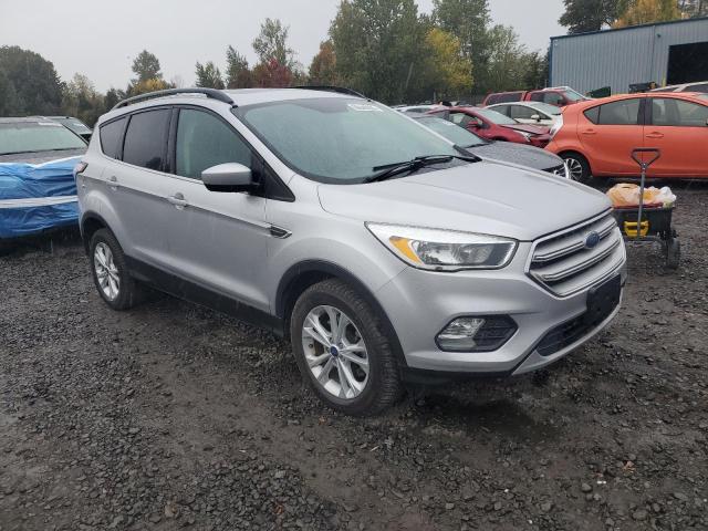 1FMCU9GD6JUA73829 - 2018 FORD ESCAPE SE ვერცხლისფერი ფოტო 4
