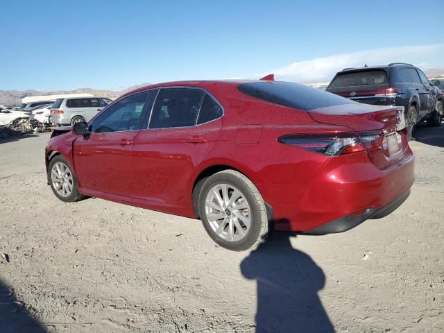 4T1C11AK3MU553719 - 2021 TOYOTA CAMRY LE 红色 照片 2