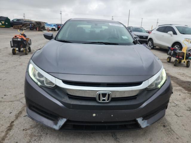 19XFC2F57JE043792 - 2018 HONDA CIVIC LX ნაცრისფერი ფოტო 5