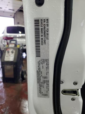 3C4NJDBNXRT110427 - 2024 JEEP COMPASS LATITUDE Beyaz fotoğraf 13