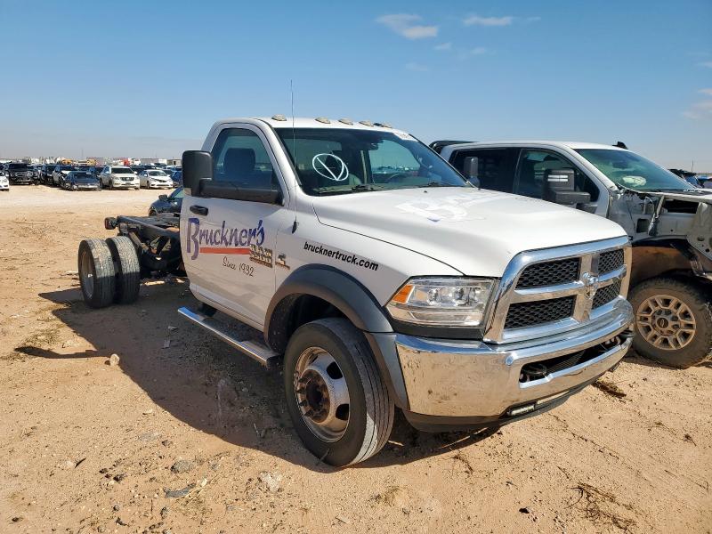 3C7WRMBL0JG175752 - 2018 RAM 5500 Ağ foto 4