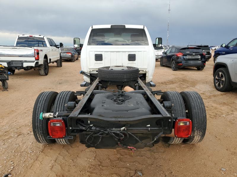 3C7WRMBL0JG175752 - 2018 RAM 5500 Ağ foto 6