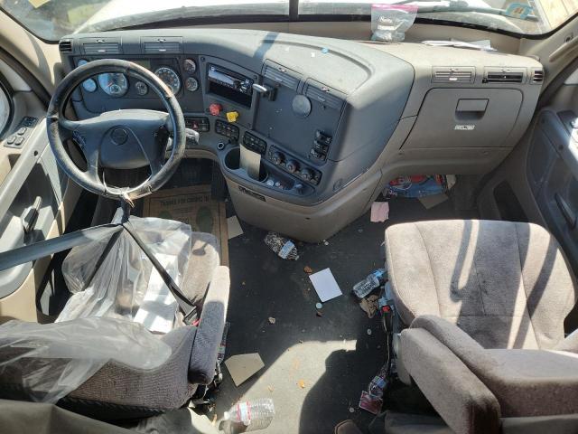 3AKJGLDR3KSKK9426 - 2019 FREIGHTLINER CASCADIA 1 WHITE photo 8