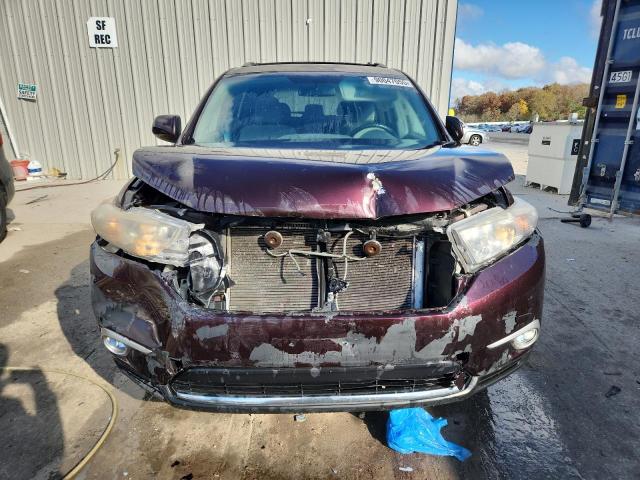 5TDBK3EH6DS272901 - 2013 TOYOTA HIGHLANDER BASE Bordo fotoğraf 5