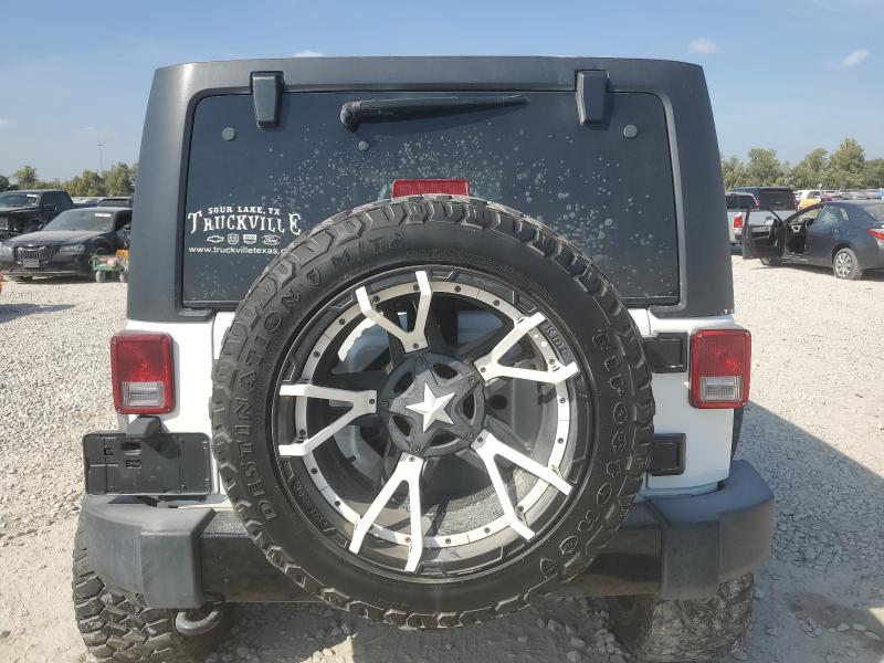 1C4BJWDG5HL742999 - 2017 JEEP WRANGLER U SPORT WHITE photo 6