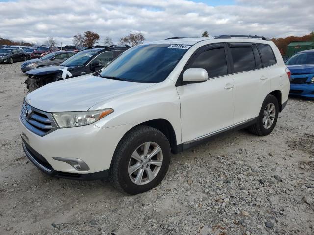 2013 TOYOTA HIGHLANDER BASE, 