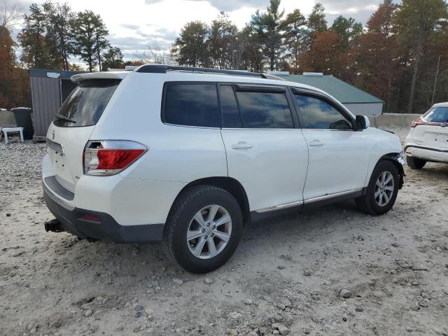 5TDBK3EH6DS190411 - 2013 TOYOTA HIGHLANDER BASE Biały zdjęcie 3