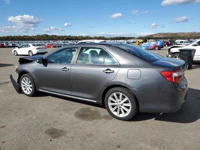 4T4BF1FK7DR292557 - 2013 TOYOTA CAMRY L GRAY photo 2