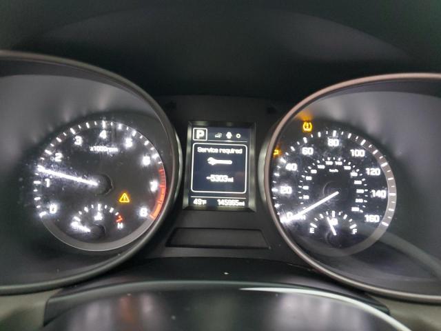 5NMZT3LB6HH032007 - 2017 HYUNDAI SANTA FE S WHITE photo 9