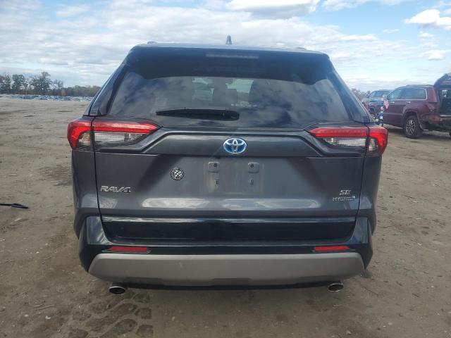 4T3T6RFV2NU083405 - 2022 TOYOTA RAV4 SE 灰色 照片 6