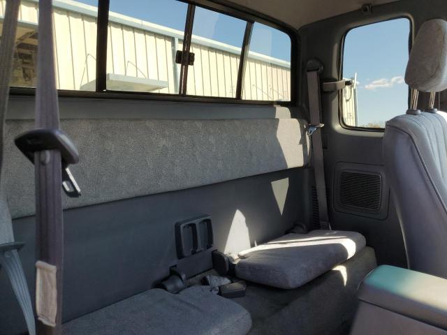 4TAWN72N5YZ595475 - 2000 TOYOTA TACOMA XTRACAB GREEN photo 10