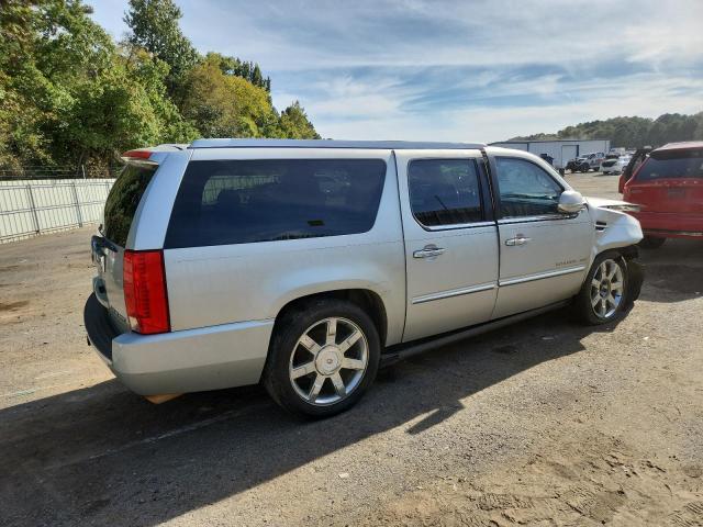 1GYS3JEFXBR134946 - 2011 CADILLAC ESCALADE ESV PREMIUM SILVER photo 3