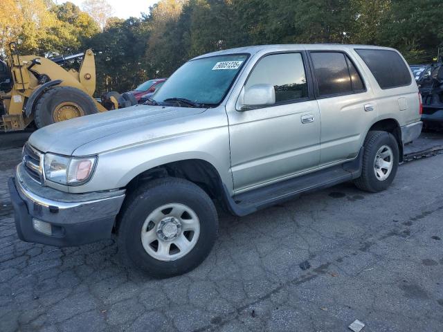 2000 TOYOTA 4RUNNER SR5, 