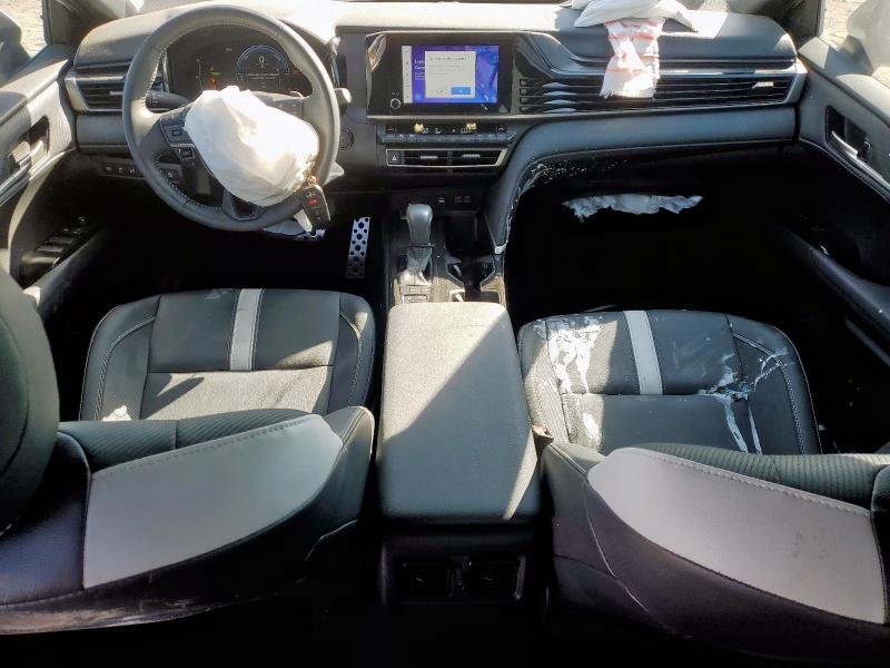 4T1DAACK2SU043456 - 2025 TOYOTA CAMRY XSE თეთრი ფოტო 8