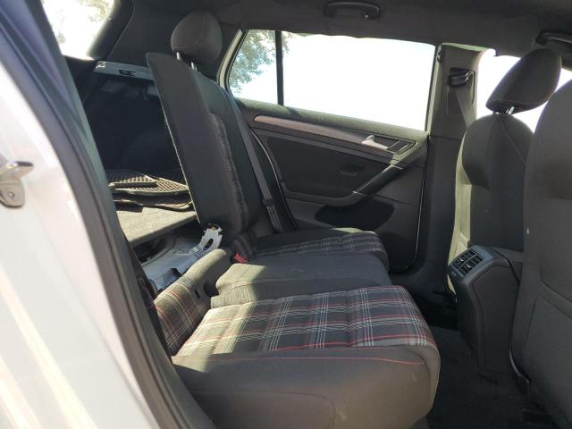 3VW547AU8JM292240 - 2018 VOLKSWAGEN GTI S 白色 照片 11