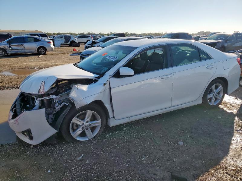 2014 TOYOTA CAMRY L, 