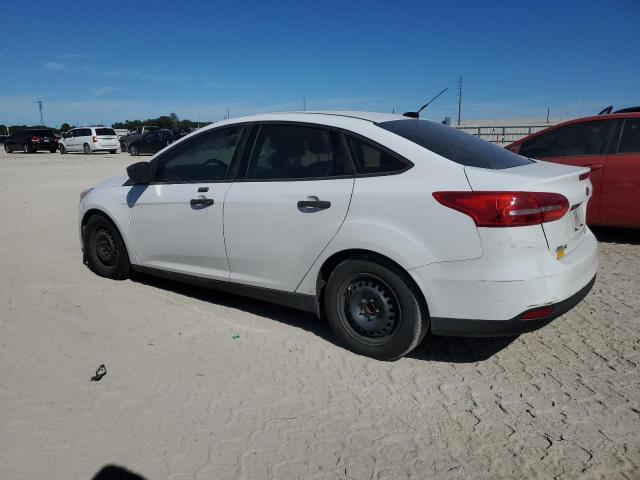1FADP3E2XGL397370 - 2016 FORD FOCUS S WHITE photo 2
