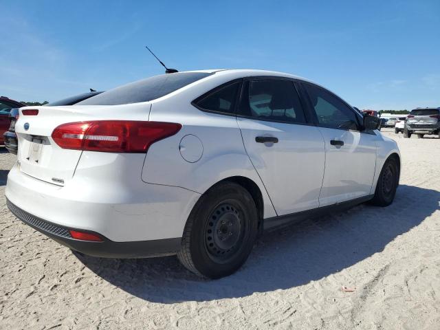 1FADP3E2XGL397370 - 2016 FORD FOCUS S WHITE photo 3