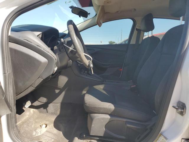 1FADP3E2XGL397370 - 2016 FORD FOCUS S WHITE photo 7