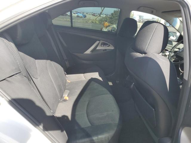 4T1BF3EK9AU577439 - 2010 TOYOTA CAMRY BASE WHITE photo 10