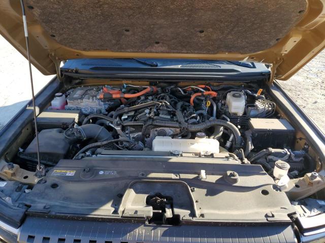 JTEABFAJXRK003882 - 2024 TOYOTA LAND CRUIS BASE Złoty zdjęcie 12